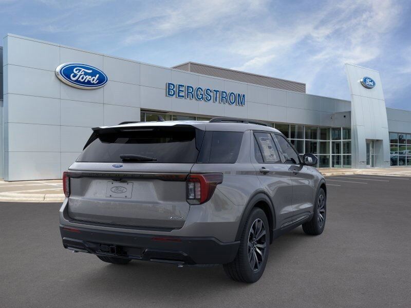 2025 Ford Explorer ST-Line Green Bay WI