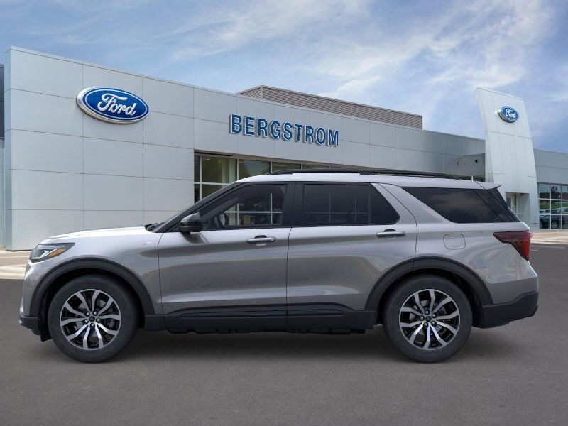 2025 Ford Explorer ST-Line Green Bay WI