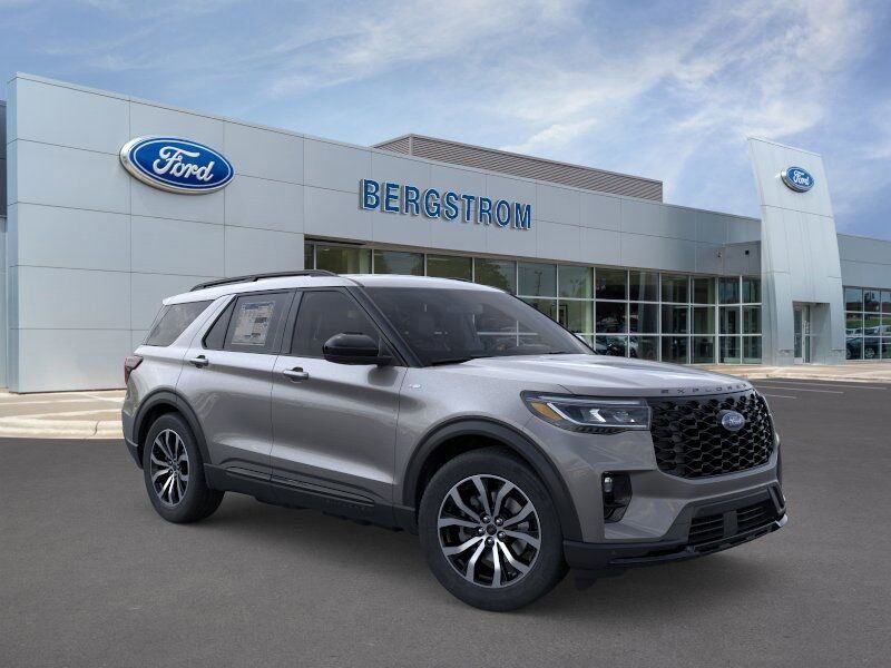 2025 Ford Explorer ST-Line Green Bay WI