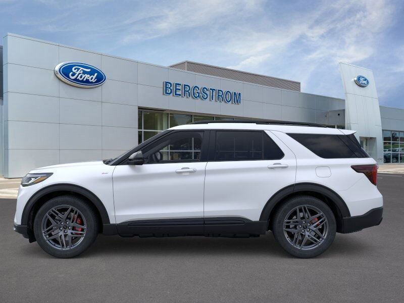 2025 Ford Explorer ST-Line Green Bay WI