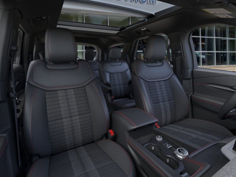 2025 Ford Explorer ST-Line Green Bay WI