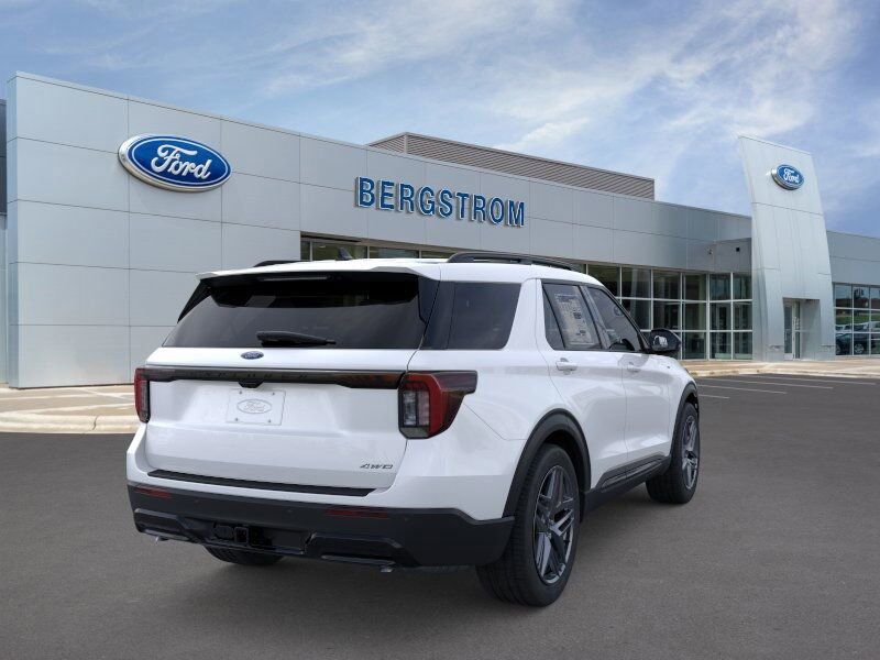 2025 Ford Explorer ST-Line Green Bay WI