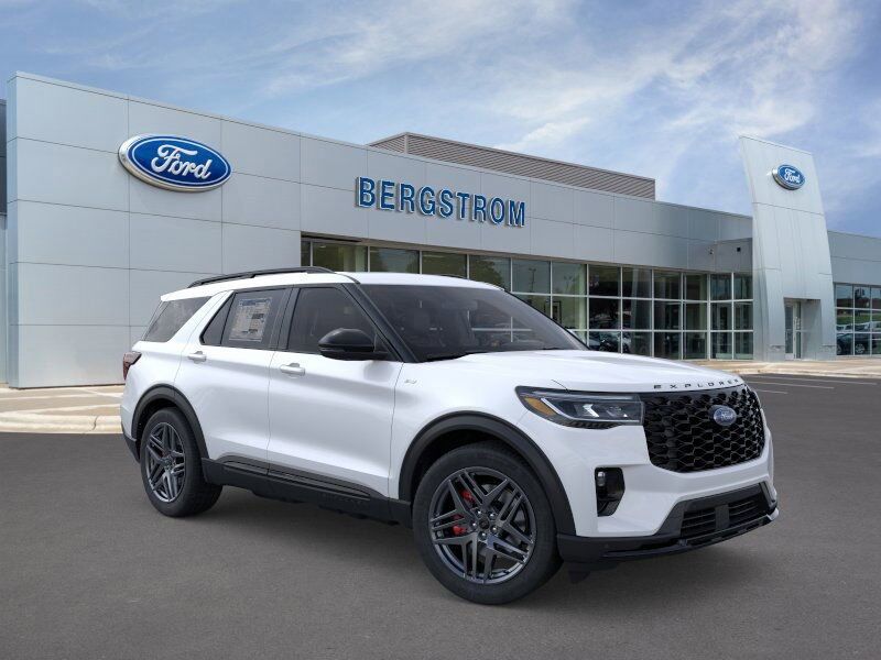 2025 Ford Explorer ST-Line Green Bay WI