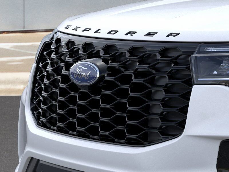 2025 Ford Explorer ST-Line Green Bay WI