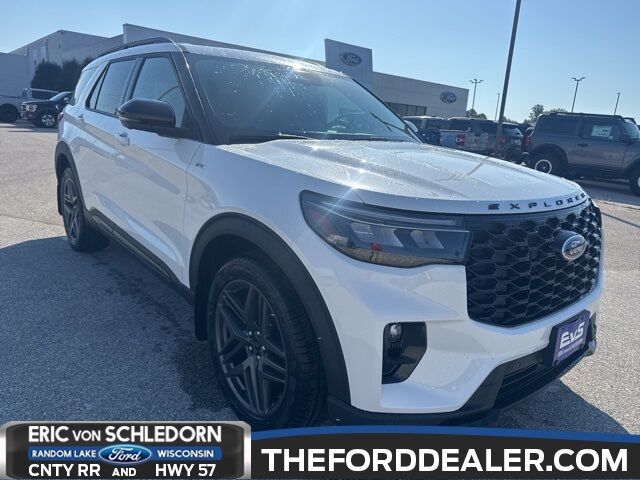 2025 Ford Explorer ST-Line Milwaukee WI