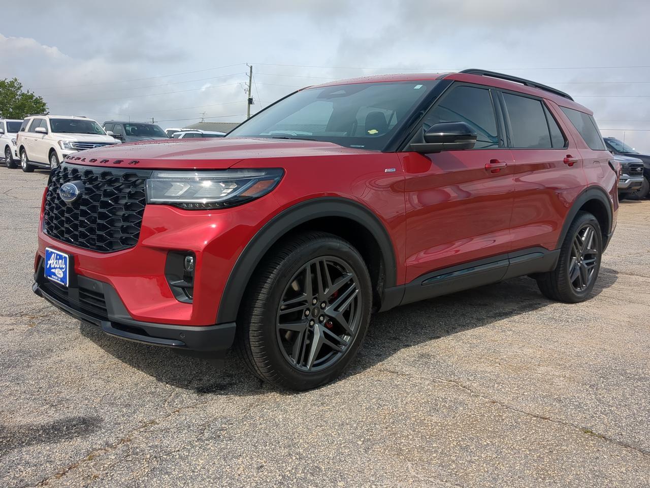 2025 Ford Explorer ST-Line Appleton WI