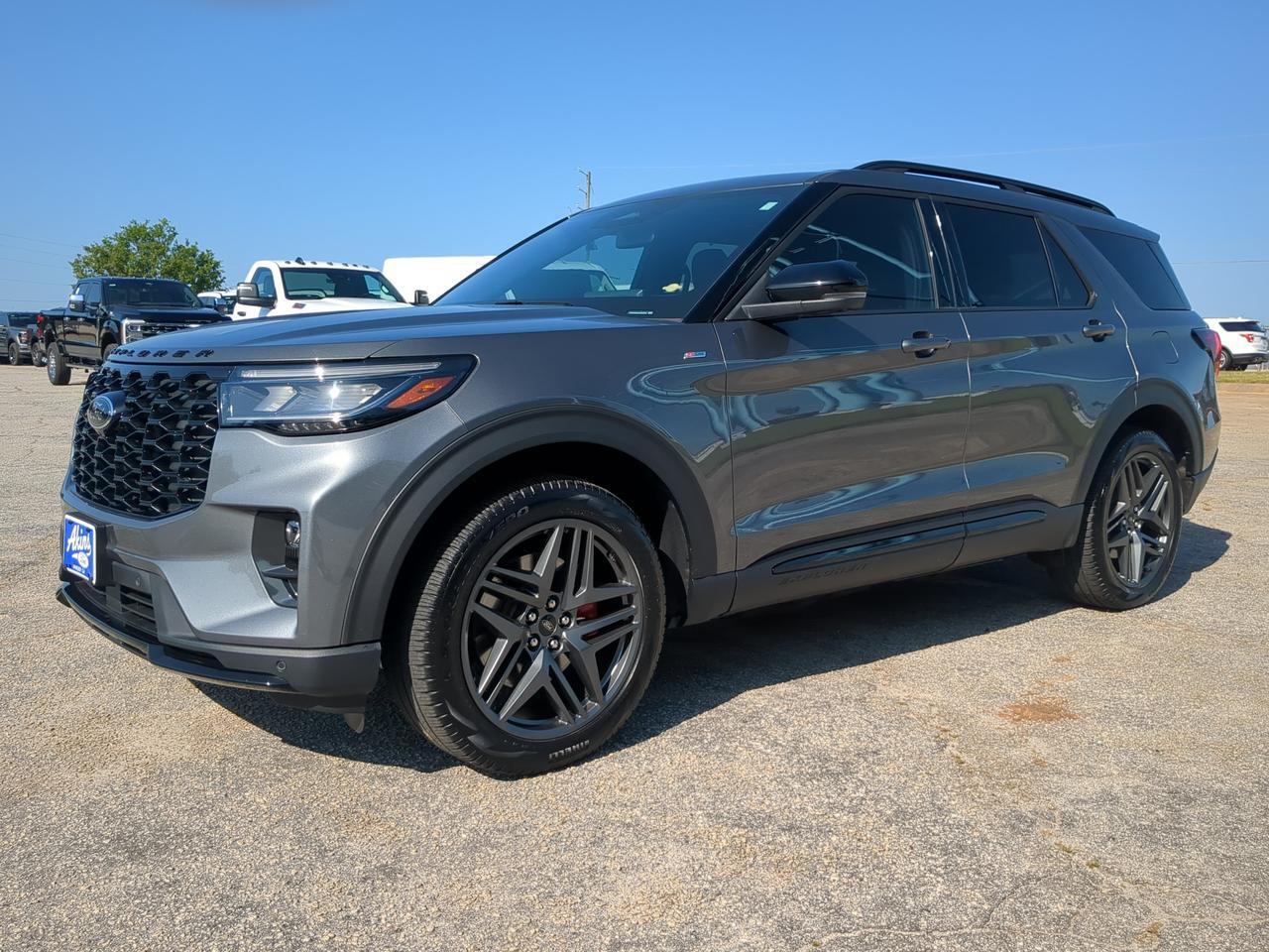 2025 Ford Explorer ST-Line Appleton WI