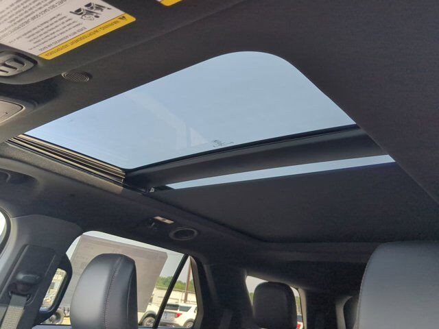 2025 Ford Explorer ST-Line Appleton WI