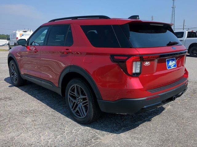 2025 Ford Explorer ST-Line Appleton WI