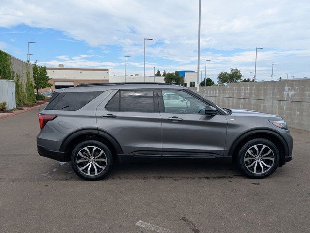 2025 Ford Explorer ST-Line Roseville CA
