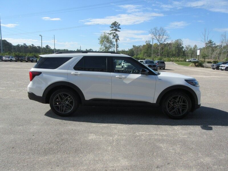2025 Ford Explorer ST-Line St. George SC