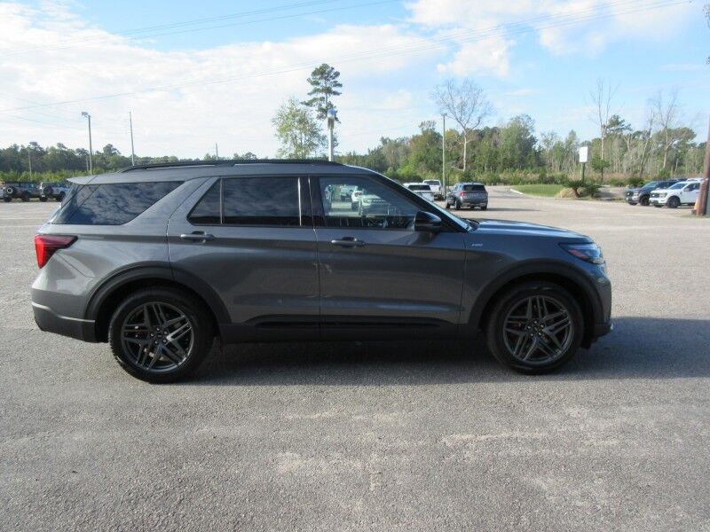 2025 Ford Explorer ST-Line St. George SC