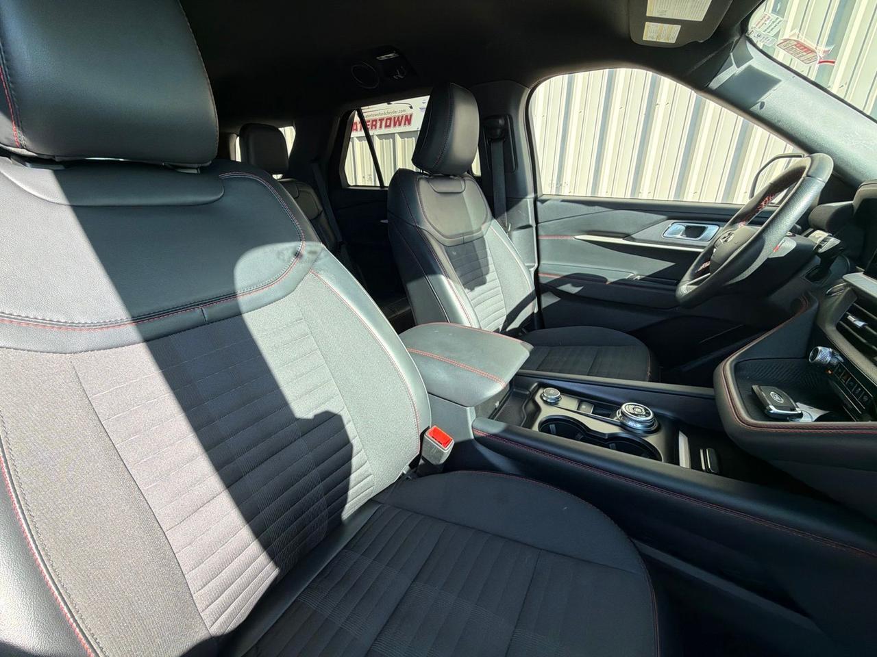 2025 Ford Explorer ST-Line Watertown SD