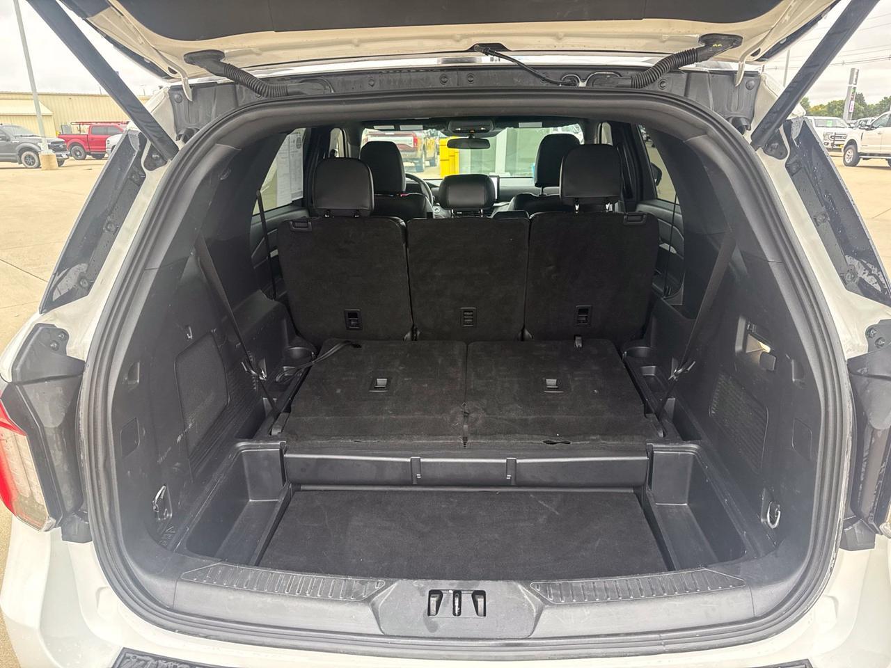2025 Ford Explorer ST-Line Watertown SD