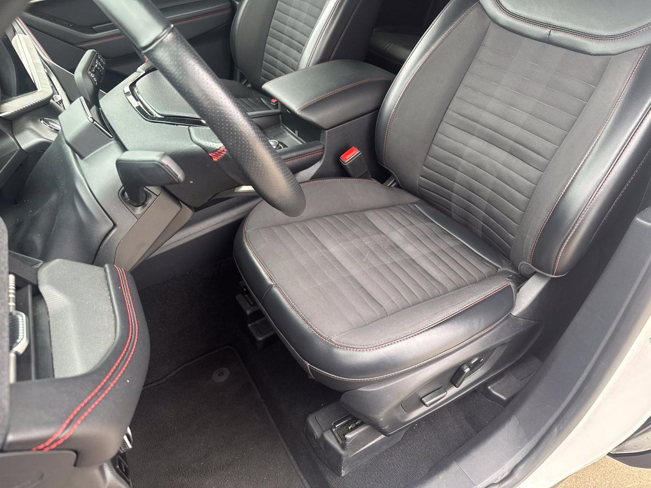 2025 Ford Explorer ST-Line Watertown SD