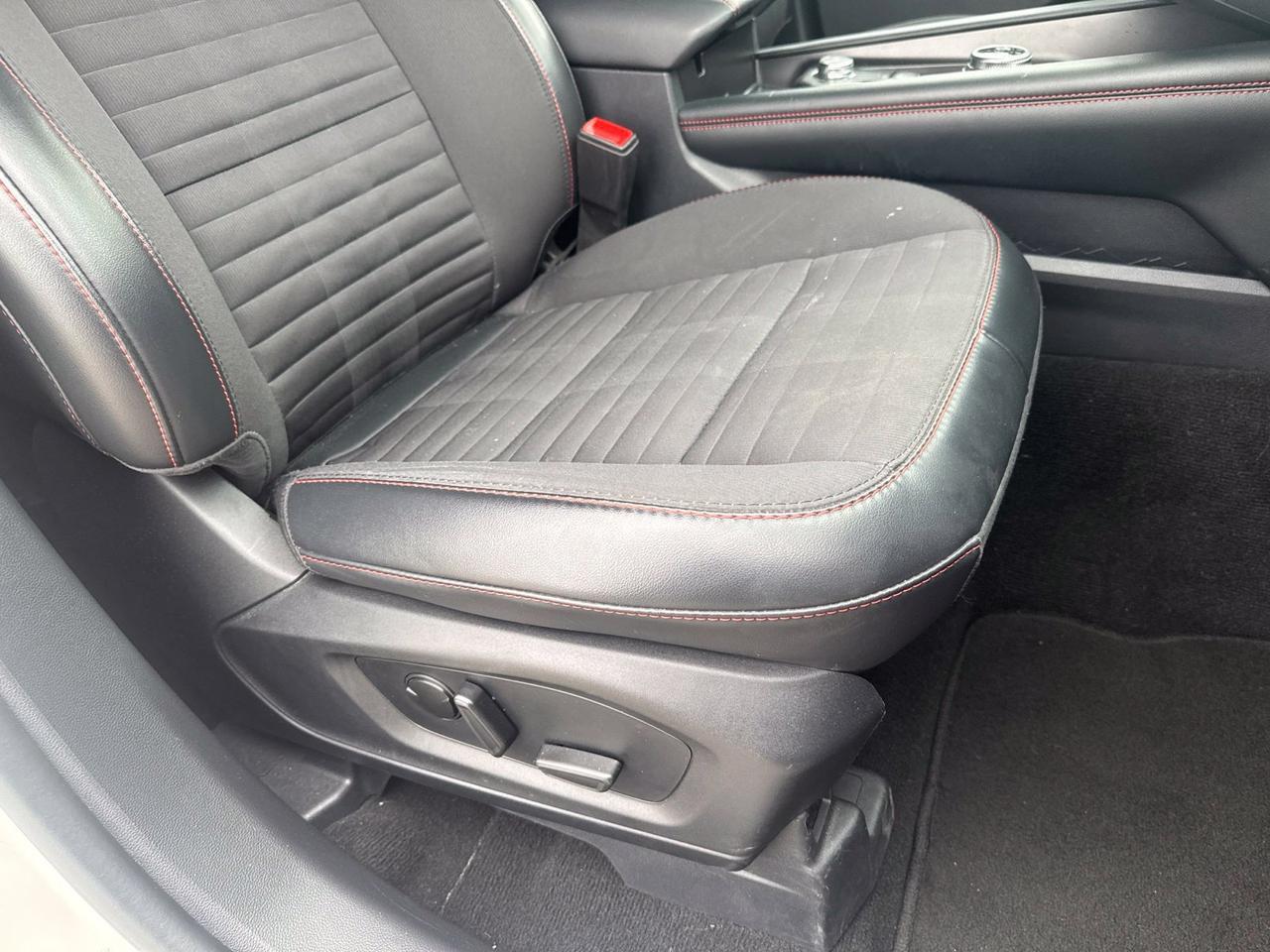 2025 Ford Explorer ST-Line Watertown SD