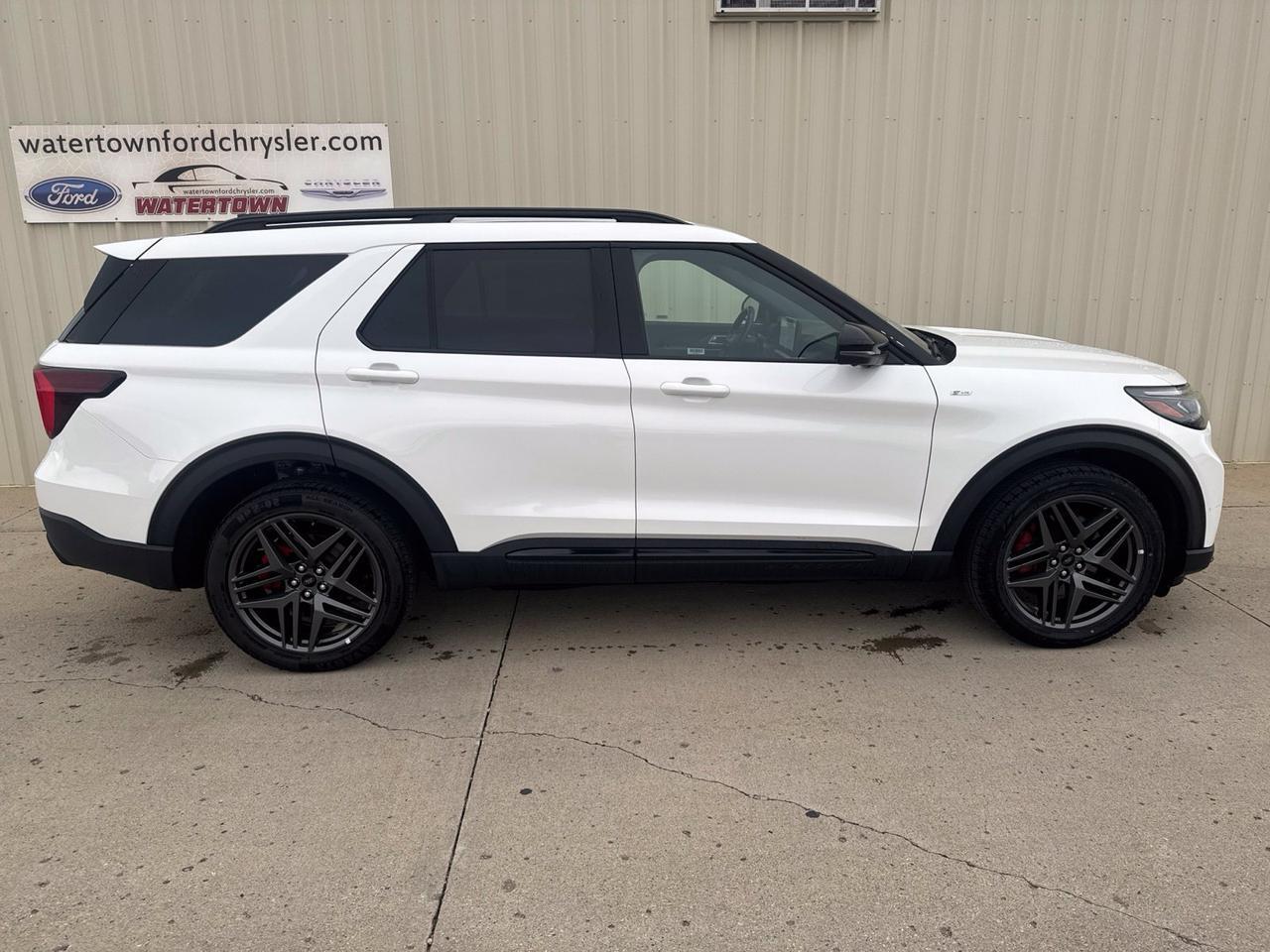 2025 Ford Explorer