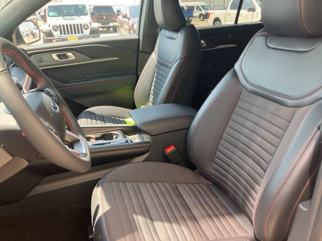 2025 Ford Explorer ST-Line Watertown SD