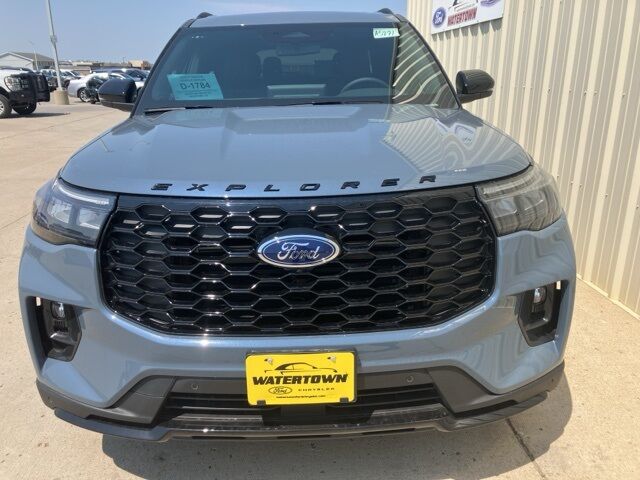 2025 Ford Explorer ST-Line Watertown SD