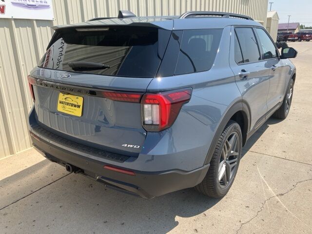 2025 Ford Explorer ST-Line Watertown SD