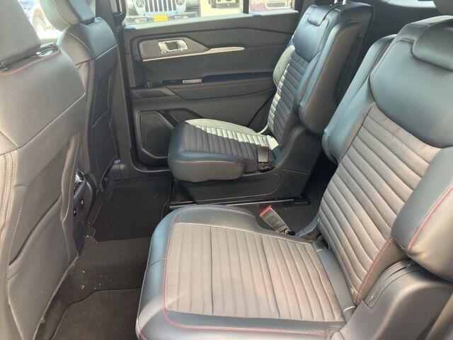 2025 Ford Explorer ST-Line Watertown SD