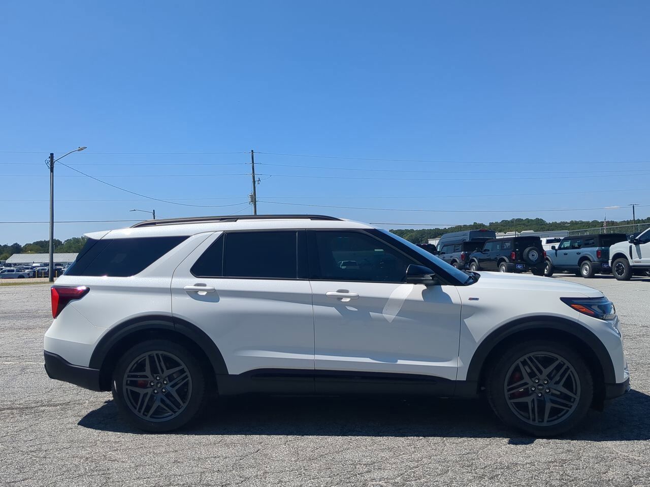 2025 Ford Explorer ST-Line Winder GA