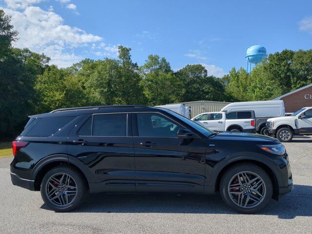 2025 Ford Explorer ST-Line Winder GA