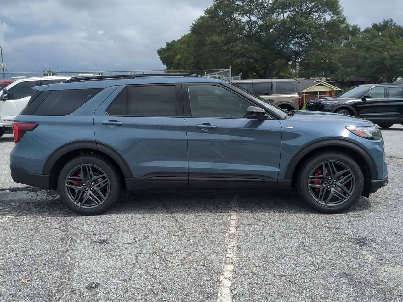 2025 Ford Explorer ST-Line Winder GA
