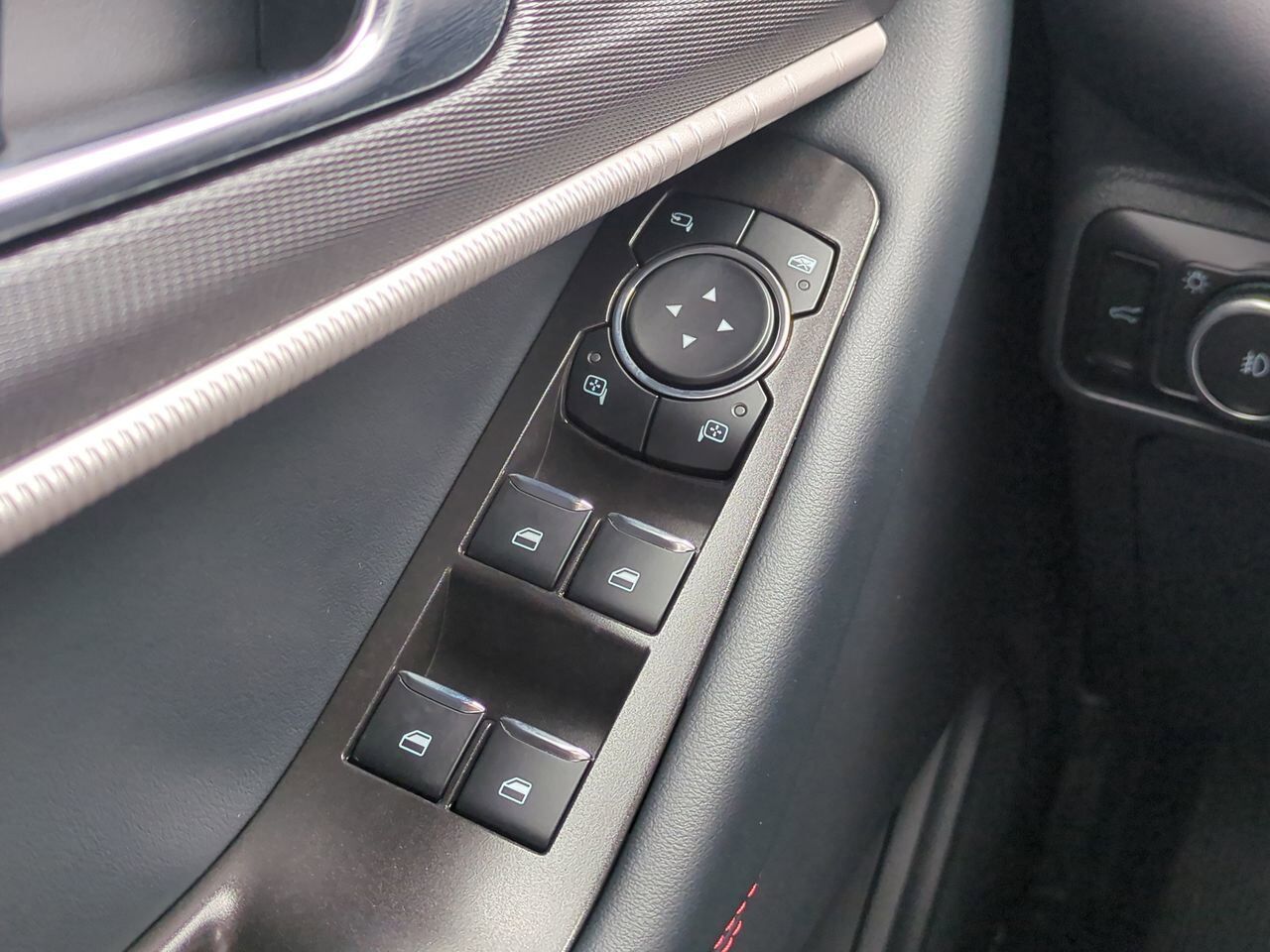2025 Ford Explorer ST-Line Winder GA
