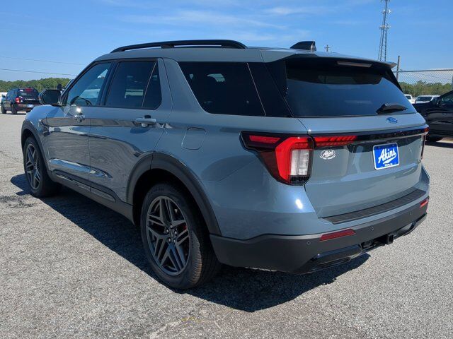 2025 Ford Explorer ST-Line Winder GA