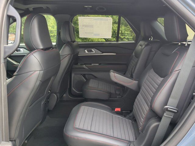 2025 Ford Explorer ST-Line Winder GA