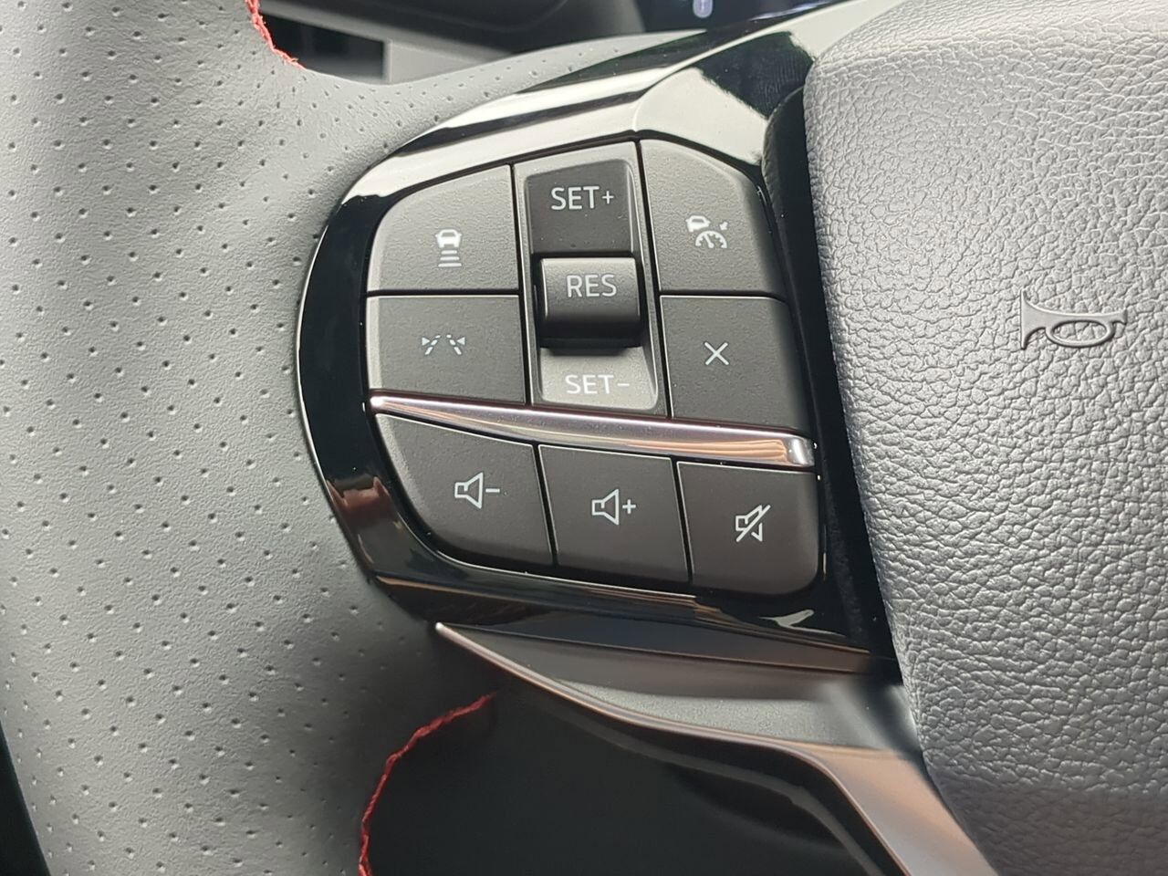 2025 Ford Explorer ST-Line Winder GA