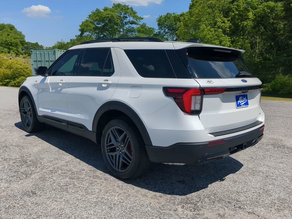 2025 Ford Explorer ST-Line Winder GA