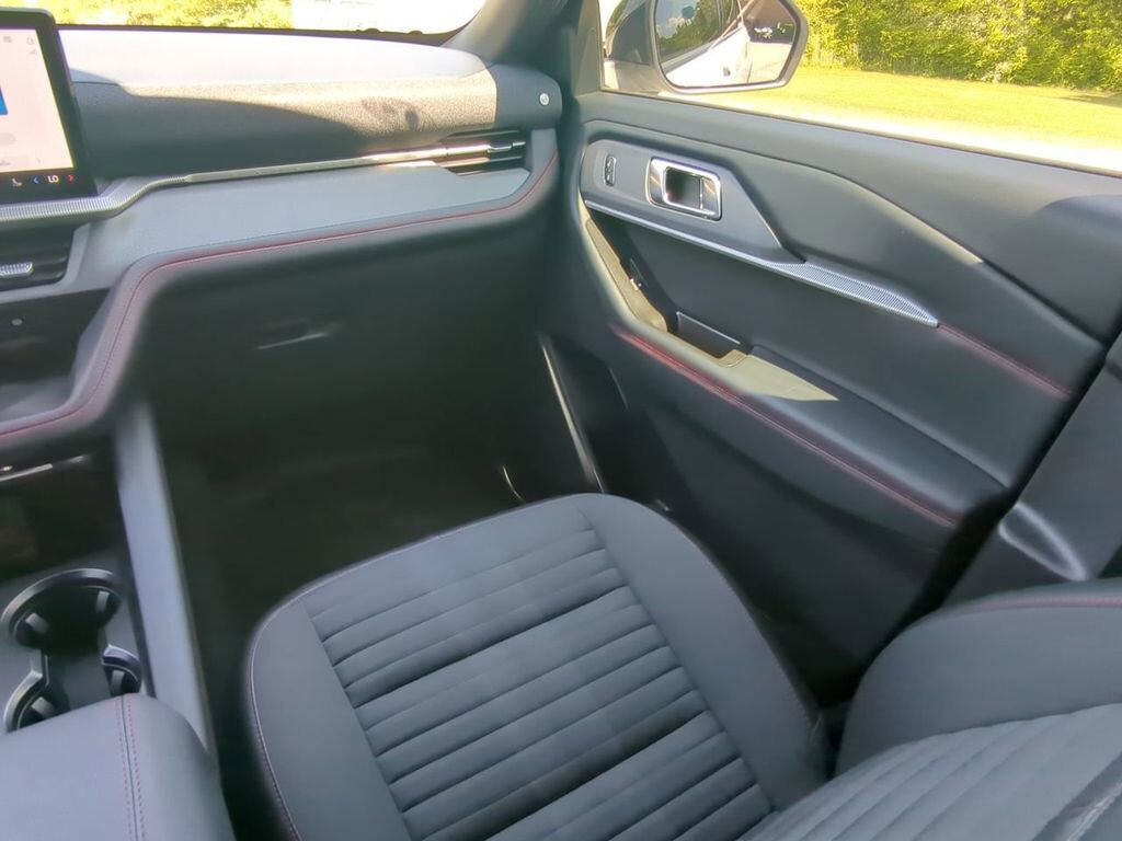 2025 Ford Explorer ST-Line Winder GA
