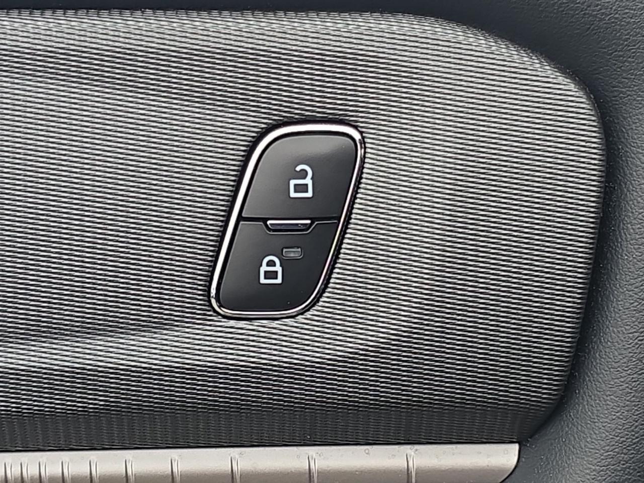 2025 Ford Explorer ST-Line Glen Burnie MD