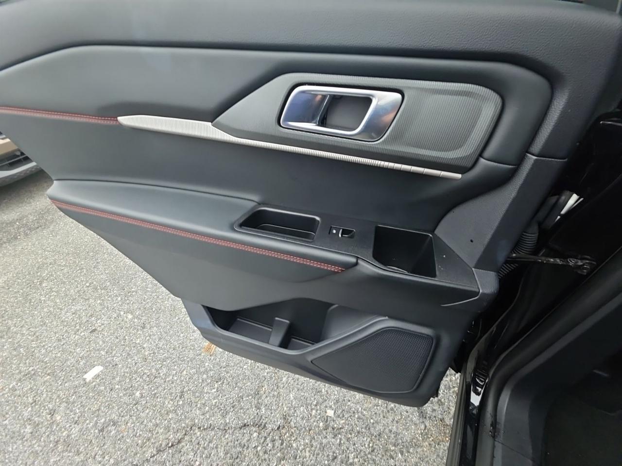 2025 Ford Explorer ST-Line Glen Burnie MD