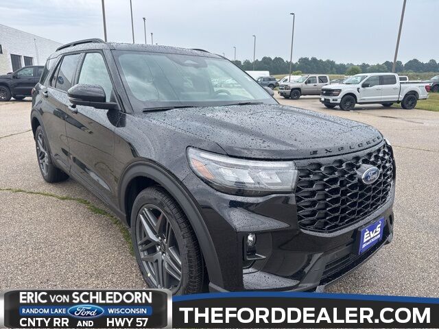 2025 Ford Explorer ST Milwaukee WI