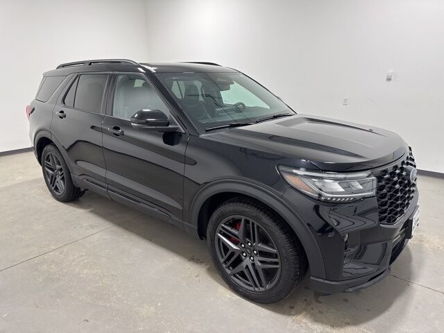 2025 Ford Explorer ST Pine River MN