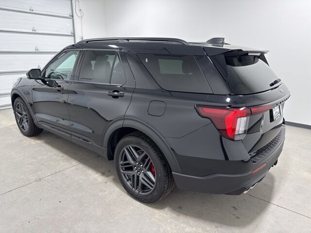 2025 Ford Explorer ST Pine River MN