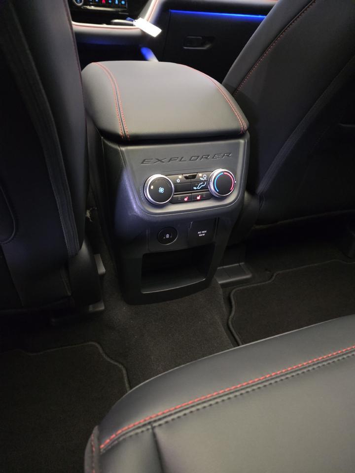 2025 Ford Explorer ST Sand Lake NY