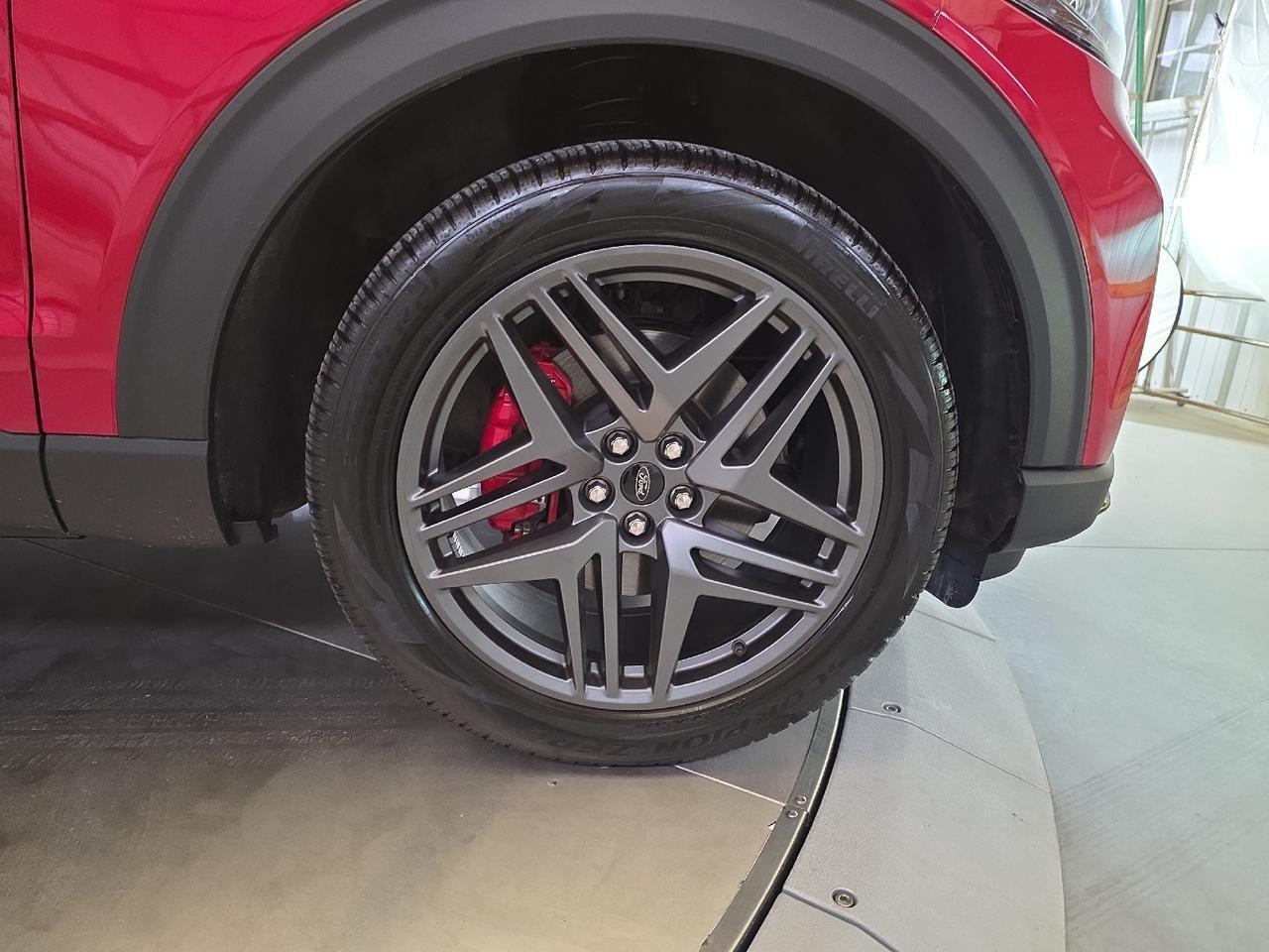 2025 Ford Explorer ST Sand Lake NY