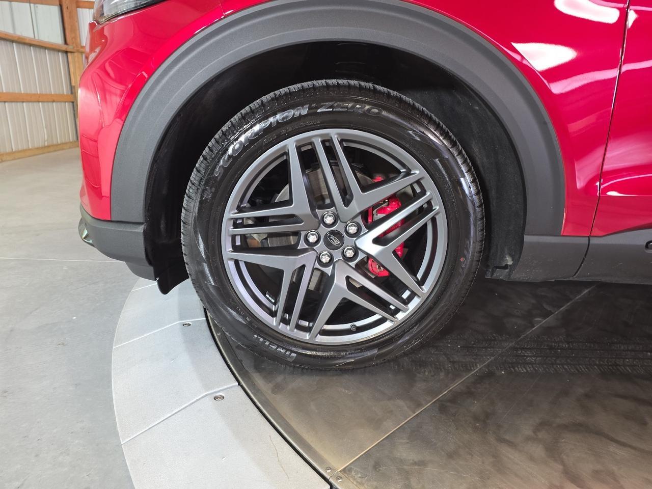 2025 Ford Explorer ST Sand Lake NY