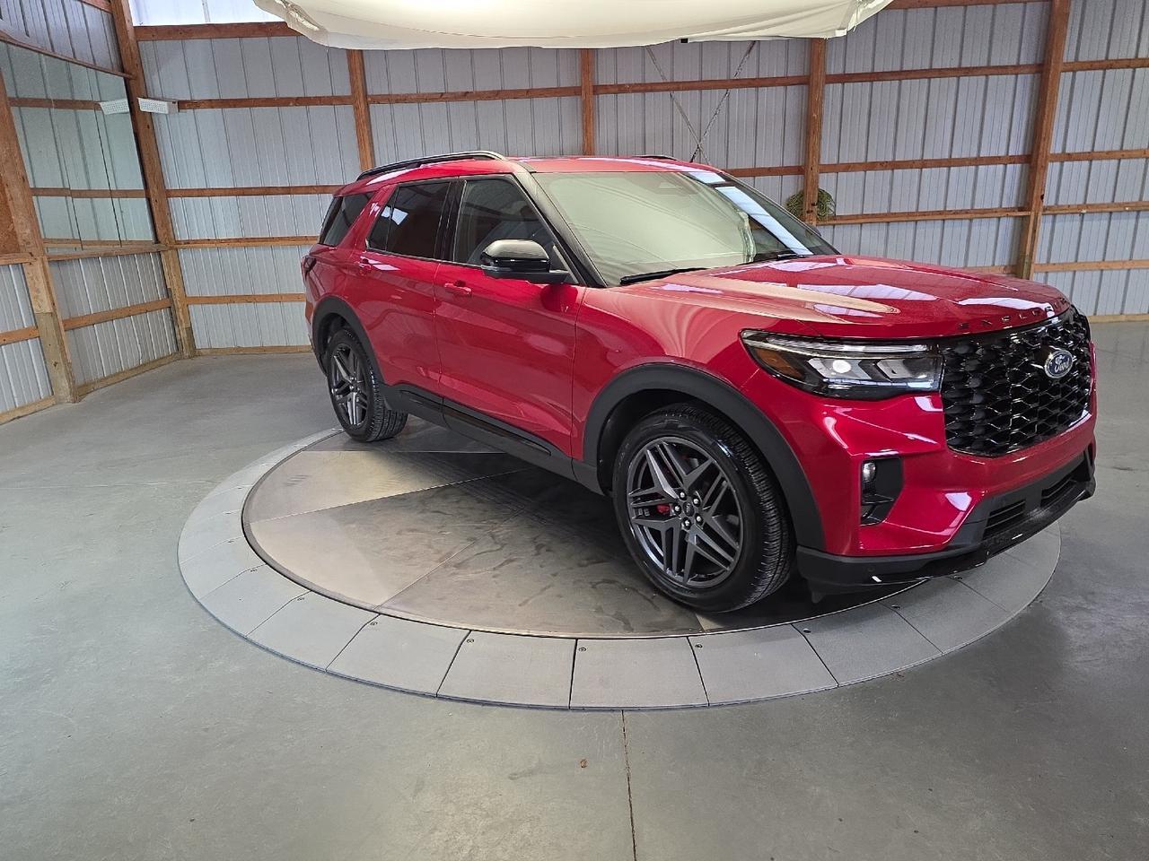 2025 Ford Explorer ST Sand Lake NY