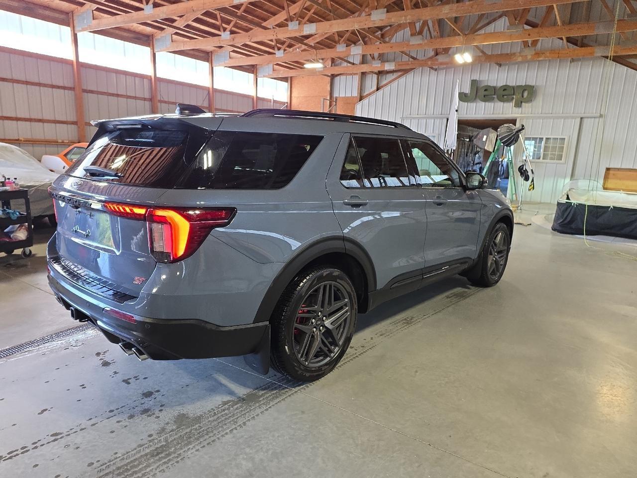 2025 Ford Explorer ST Sand Lake NY
