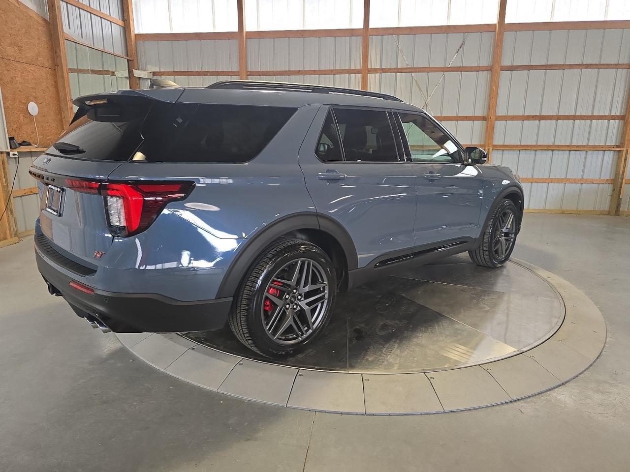 2025 Ford Explorer ST Sand Lake NY
