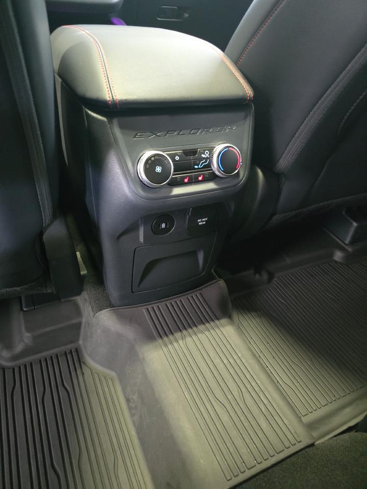 2025 Ford Explorer ST Sand Lake NY