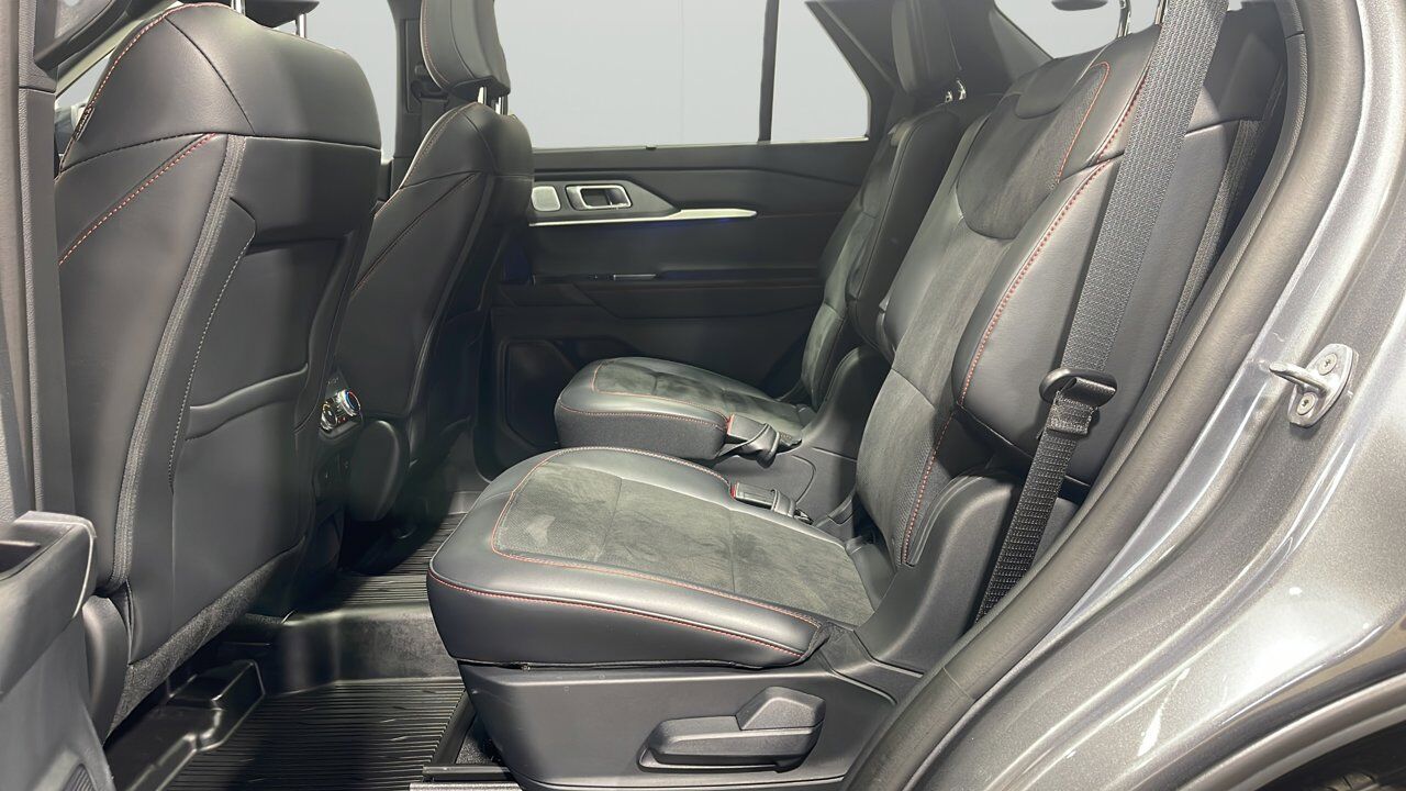 2025 Ford Explorer ST Sherwood Park AB