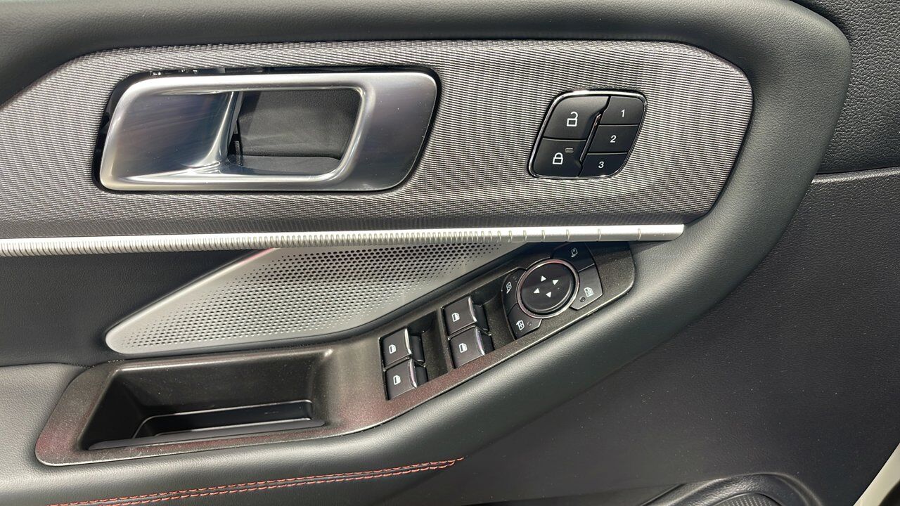 2025 Ford Explorer ST Sherwood Park AB