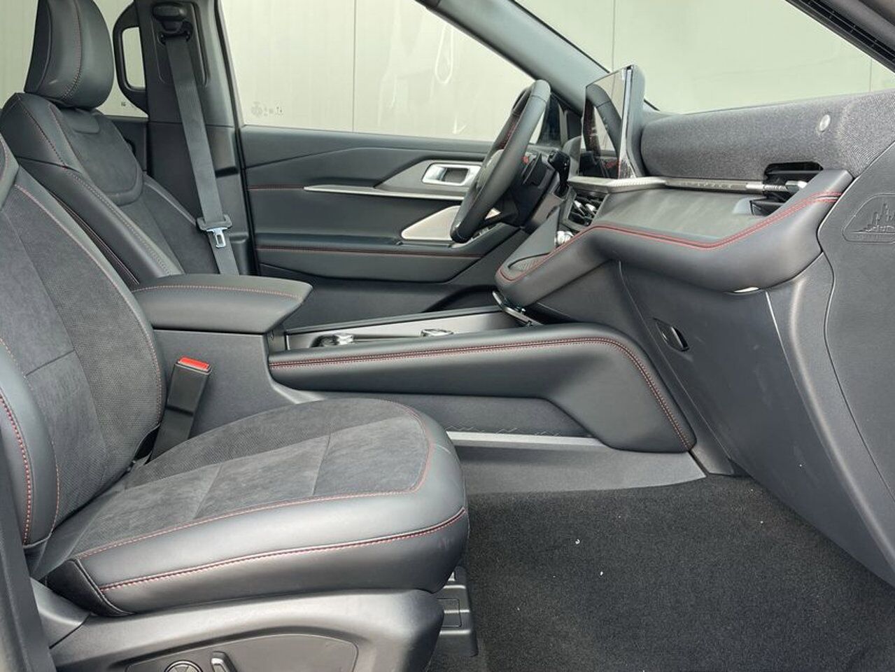2025 Ford Explorer ST Sherwood Park AB