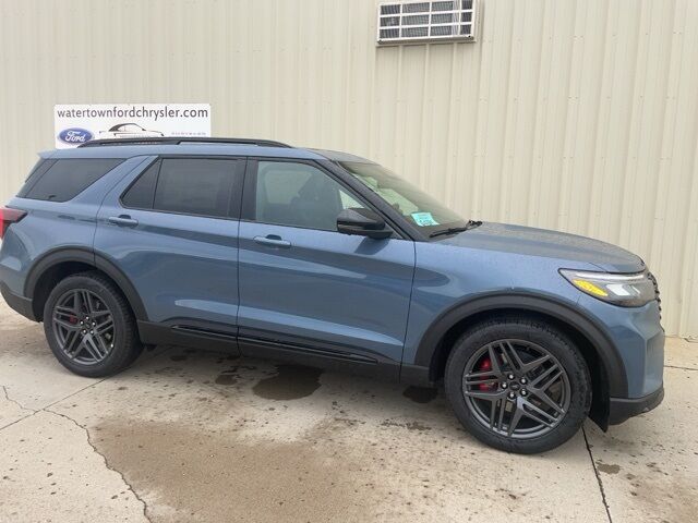 2025 Ford Explorer ST Watertown SD